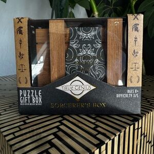 Sorcerer's Box: Puzzle Gift Box
